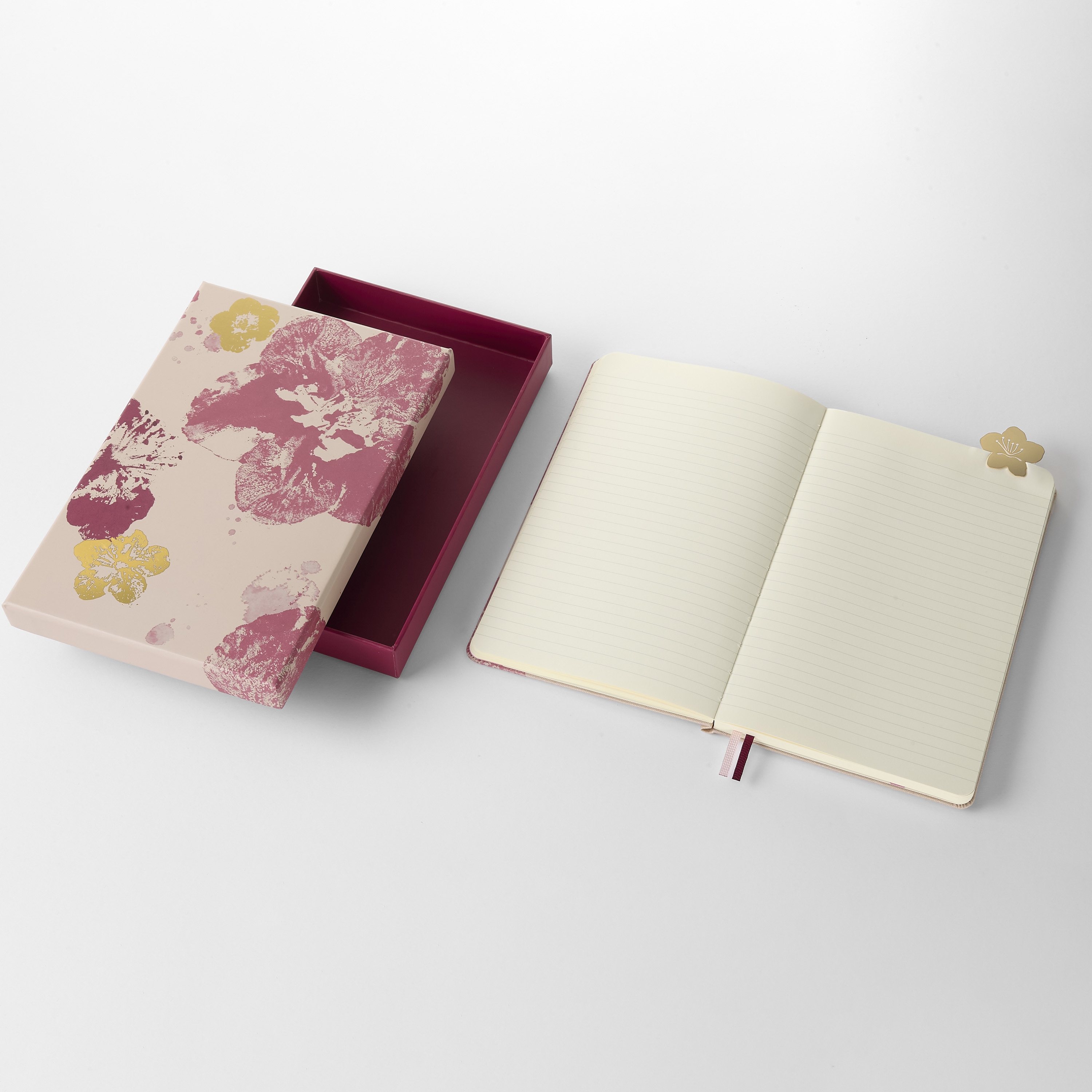 さくらノートブック - ラージ、罫線入り、ファブリック製ハードカバー - ギフトボックス付き